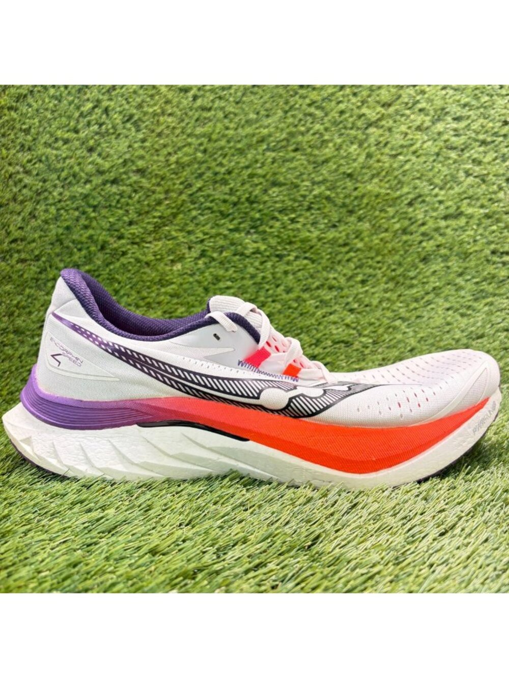 Saucony Endorphin Speed 4 Mens Size 13 White Athletic Running Shoes Sneakers